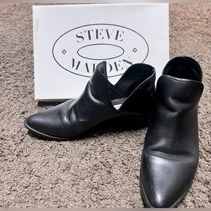 Steve Madden black ankle boots